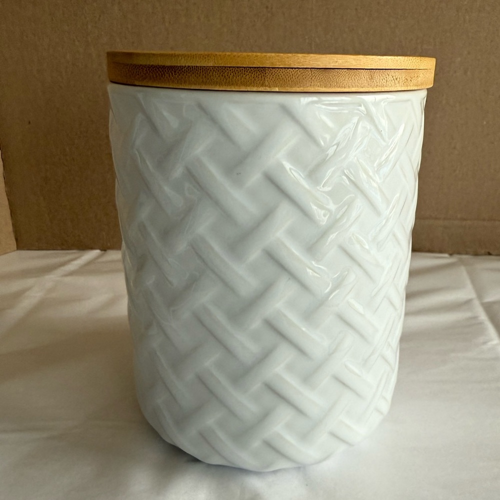 Tresse Circa White Embossed Stoneware Sugar Canister with a Bamboo Lid